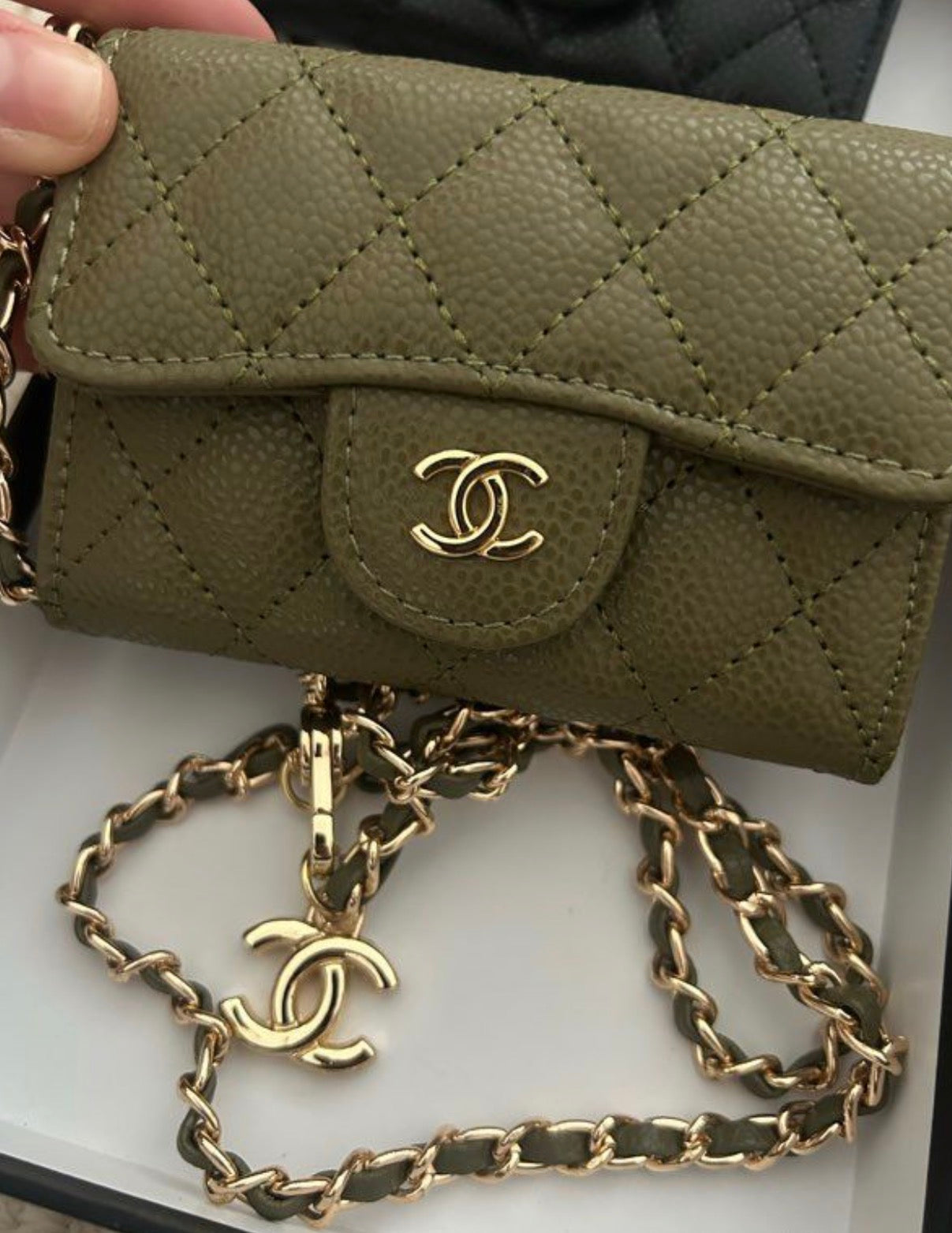 NELLY MINI TASCHE OLIVE