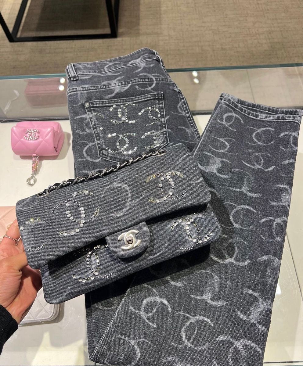 GRAU PAILLETTEN JEANS