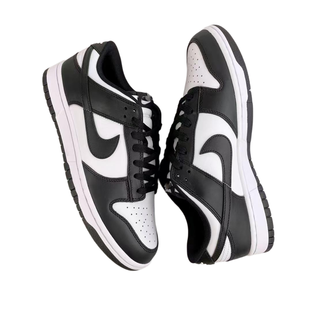 DUNK Sneaker