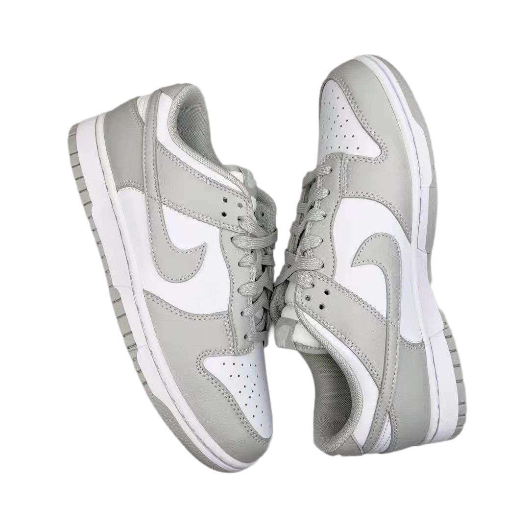 DUNK Sneaker
