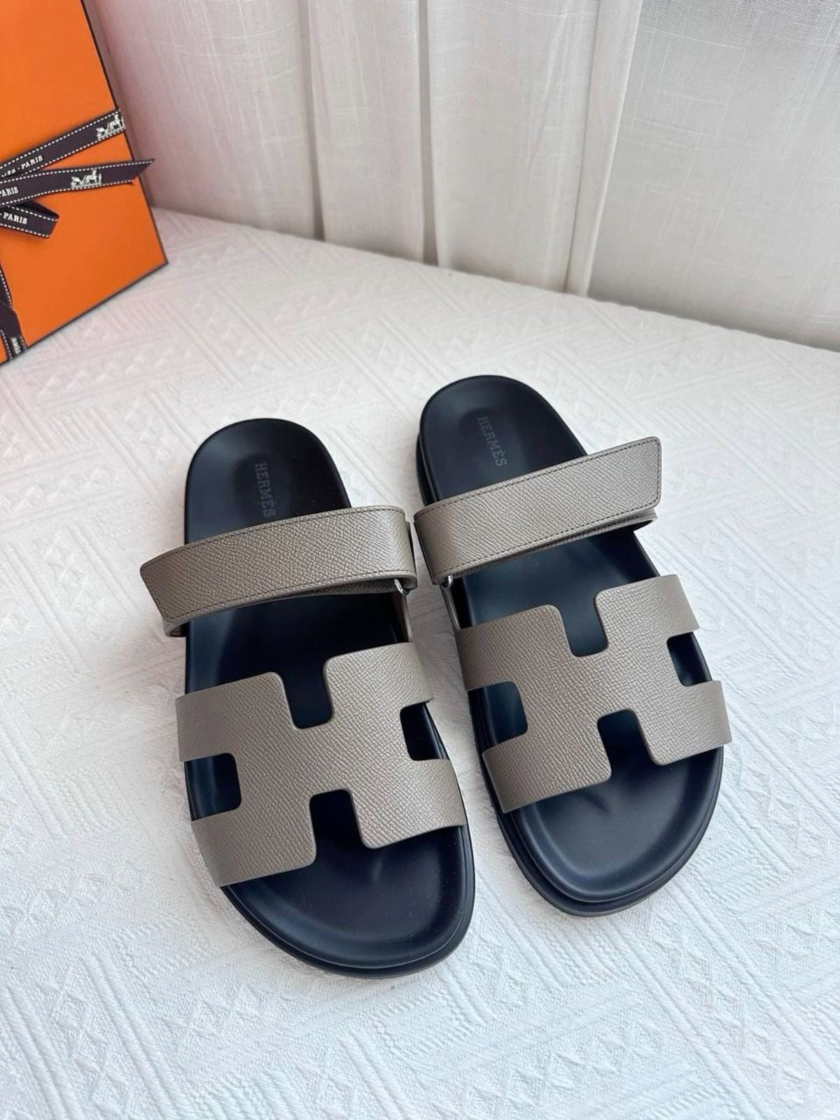 Chypre Sandalen Taupe
