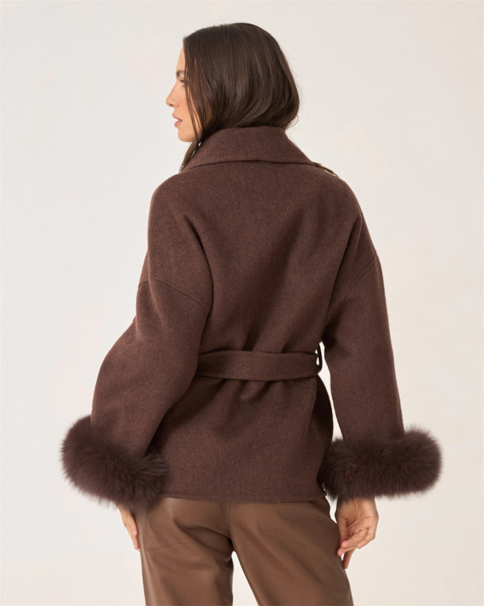 Kurzer Wollmantel mit Fellärmel -  THE LUND ESPRESSO Espresso Brown