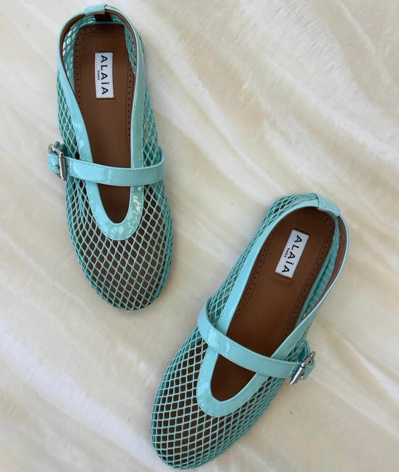 Alaï Blau Fischnetz Ballerinas