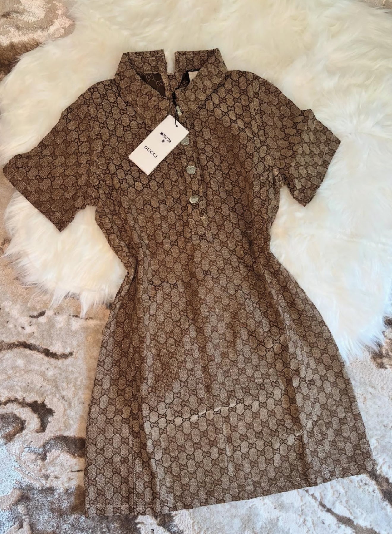 BRAUN POLO KLEID
