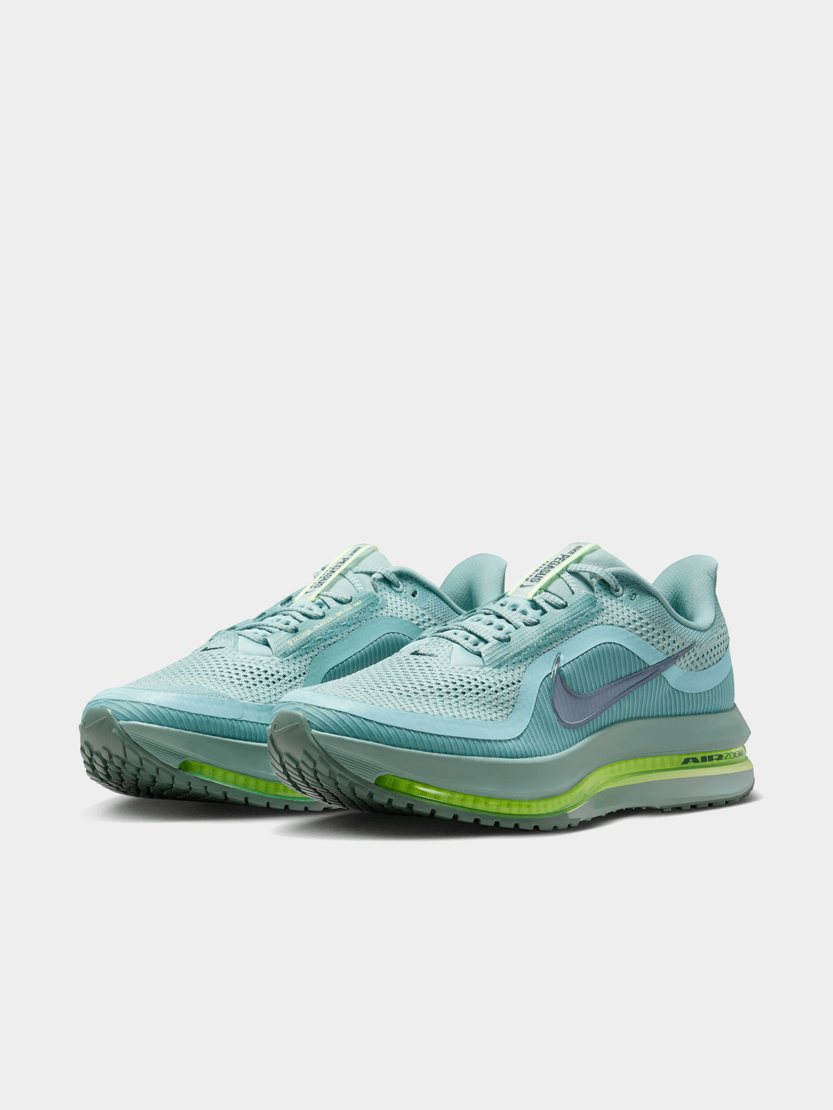 Pegasus Premium Sneaker