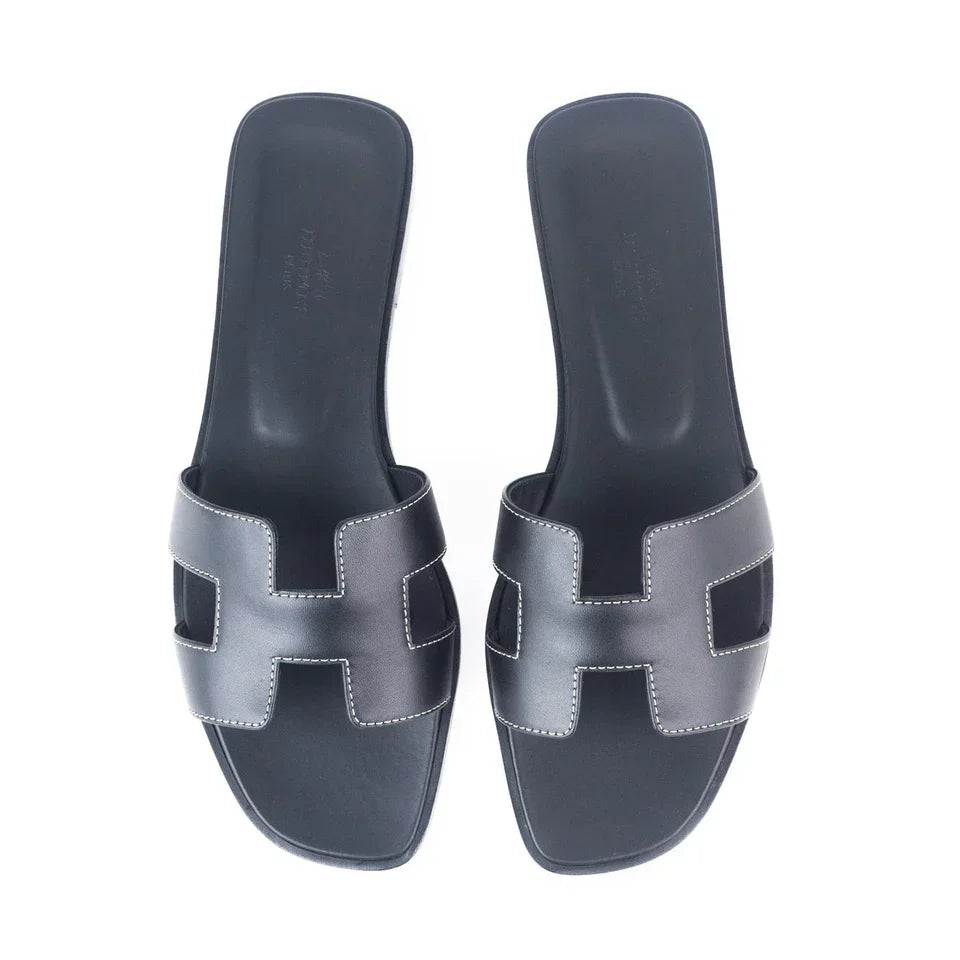 HÈR SCHWARZ SANDALEN